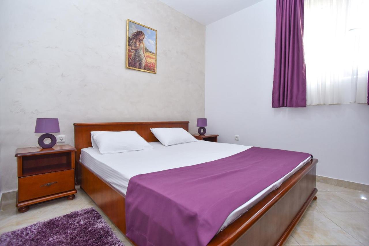 Garni Hotel S Coast Budva Exterior photo